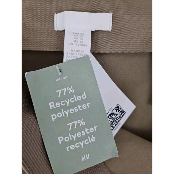 H&M ~ Woman Size 14~ Green High Rise Bootcut Career Wear Slacks Side Zipper NWT. - Picture 2 of 9